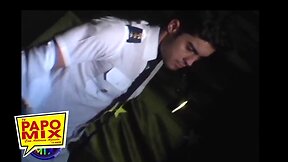 Arquivo papomix bumbum dourados, homens de uniforme e os bem dotados, lembre os